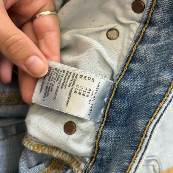 AMERICAN EAGLE 31x30 light Blue Denim Jeans - Picture 2 of 6